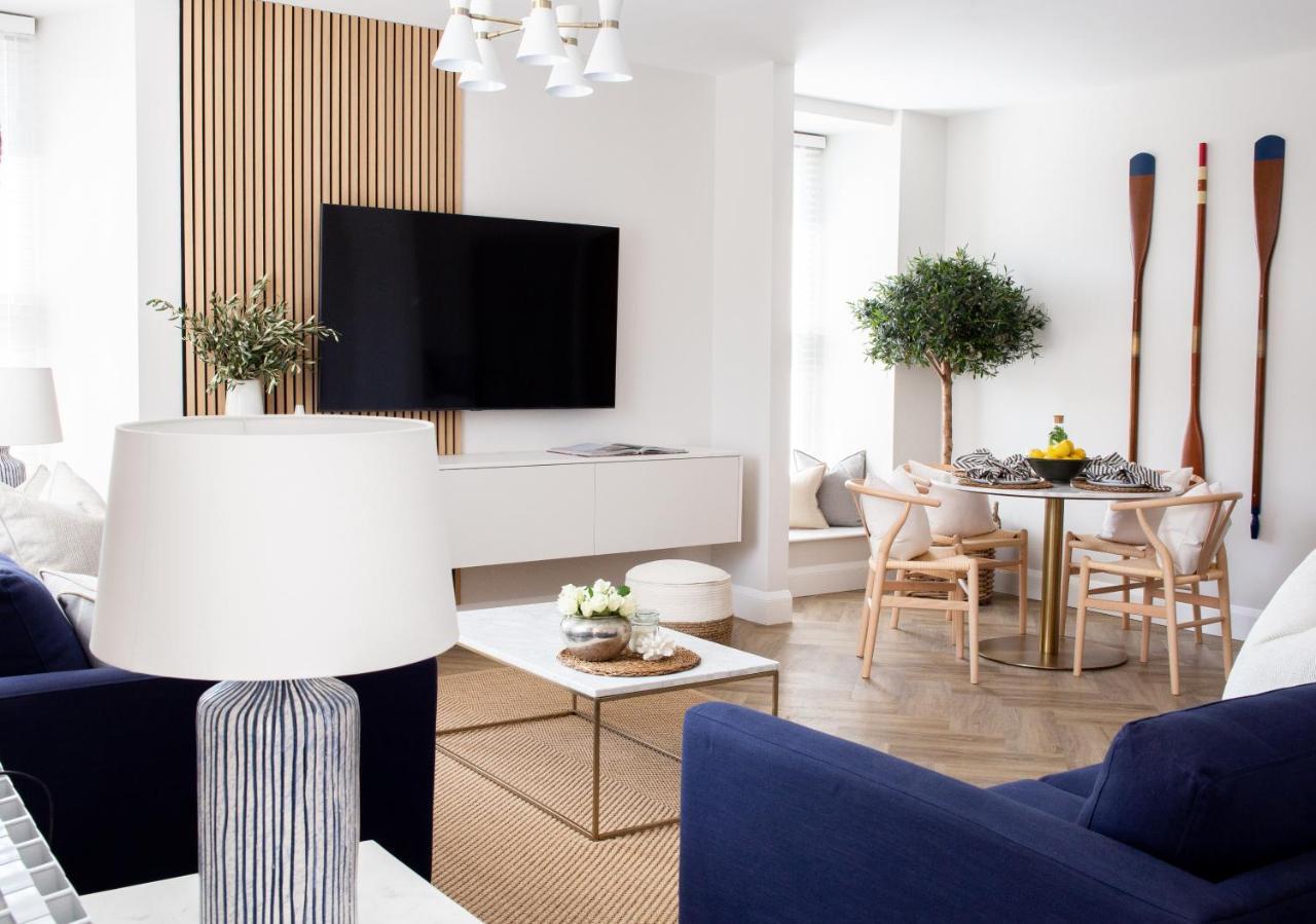 Salthouse Apartment อาแบร์ไรรอน ภายนอก รูปภาพ